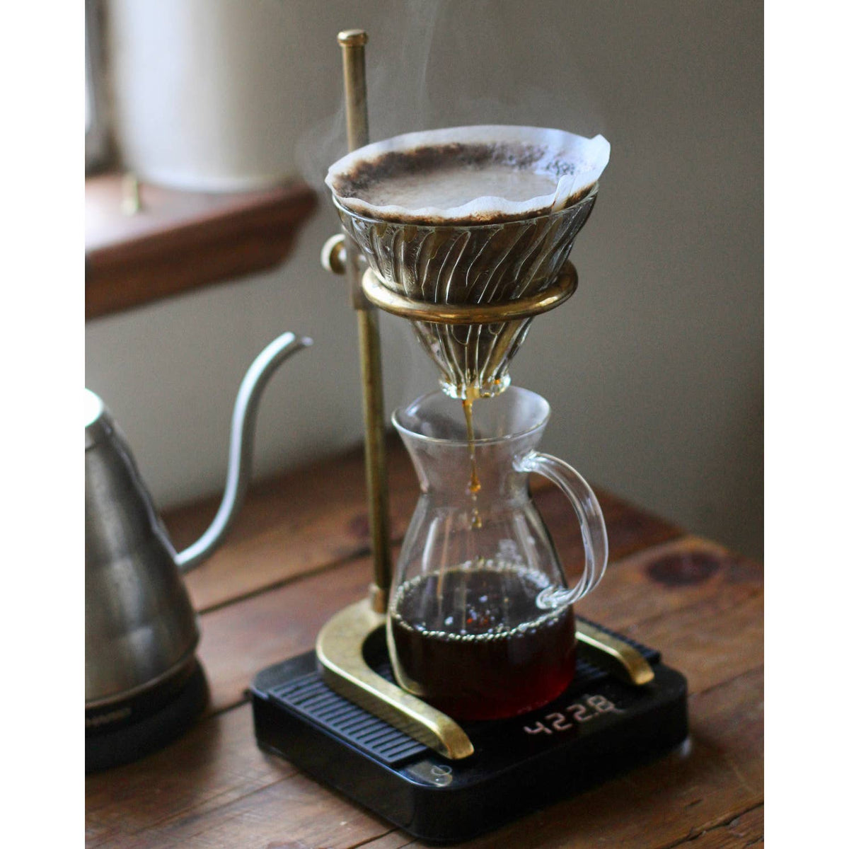 The Clerk (Duet) Pour Over Stand – The Coffee Registry